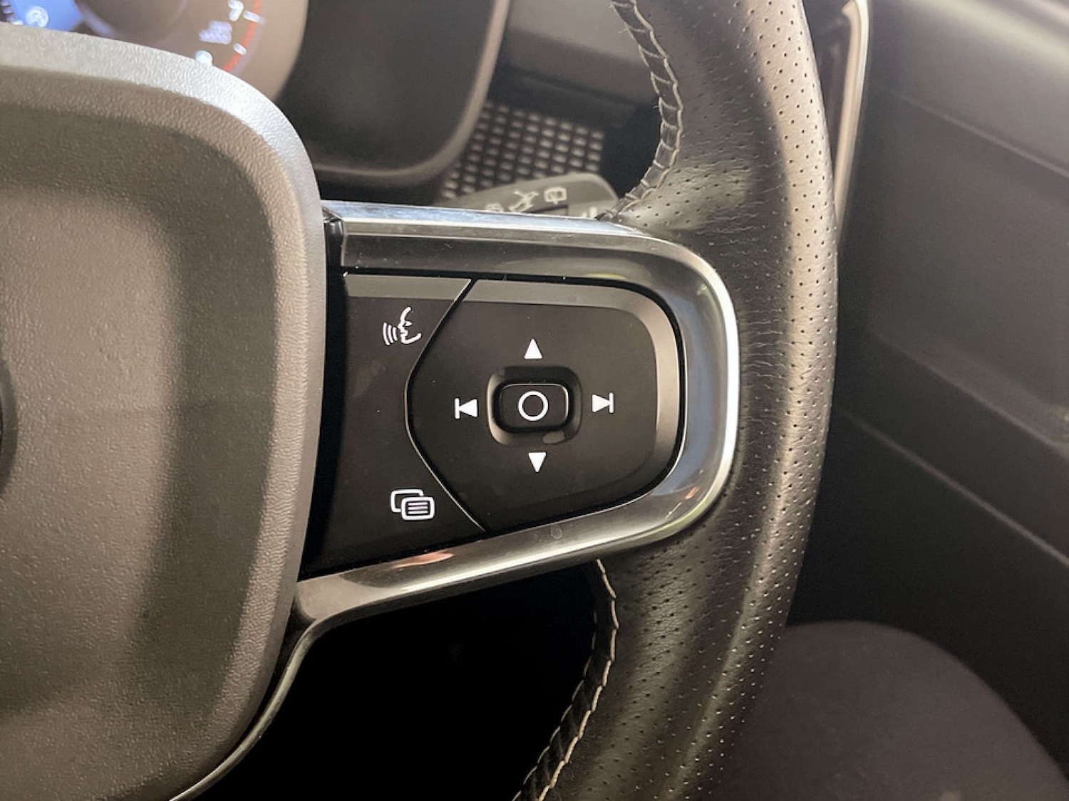 Used Volvo XC40 2019 for sale - 77609452: Photo 19