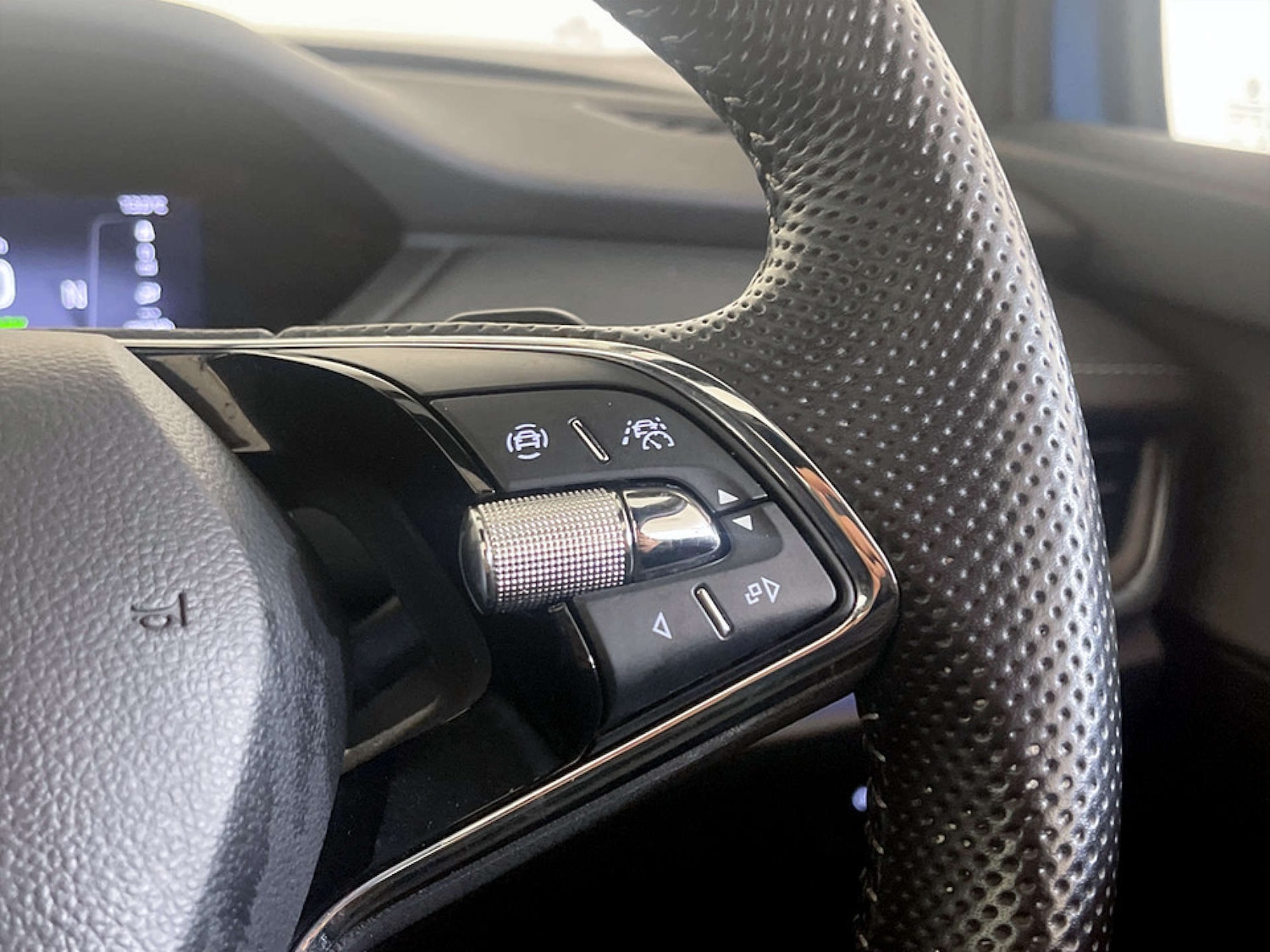 Used Skoda Enyaq 2023 for sale - 77681192: Photo 18