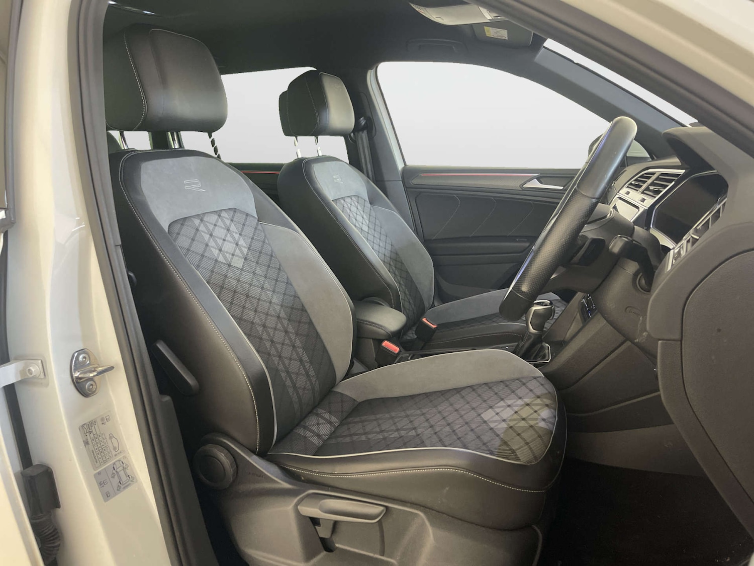 Used Volkswagen Tiguan 2021 for sale - 78083353: Photo 13