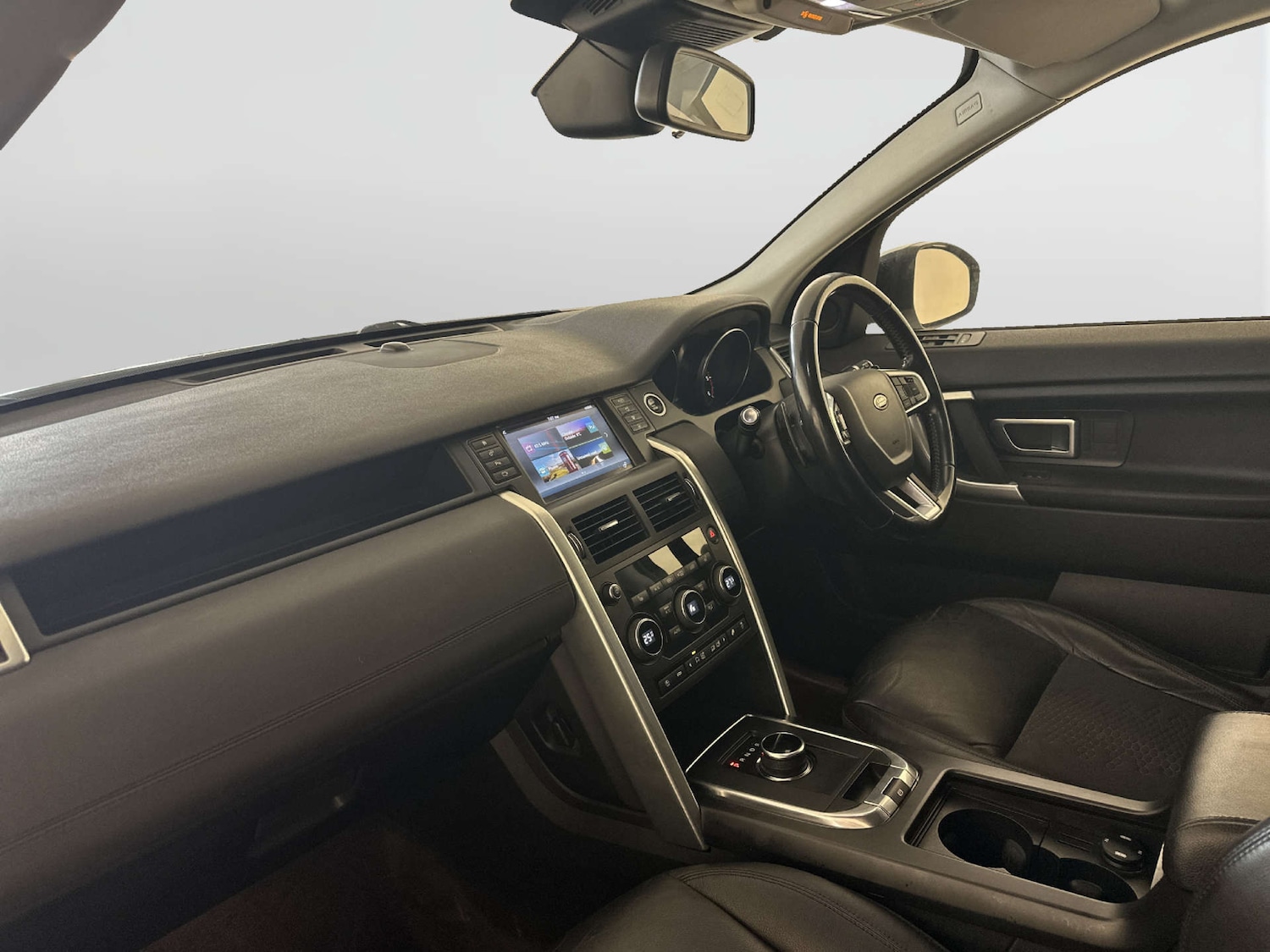 Used Land Rover Discovery Sport 2019 for sale - 77837301: Photo 12