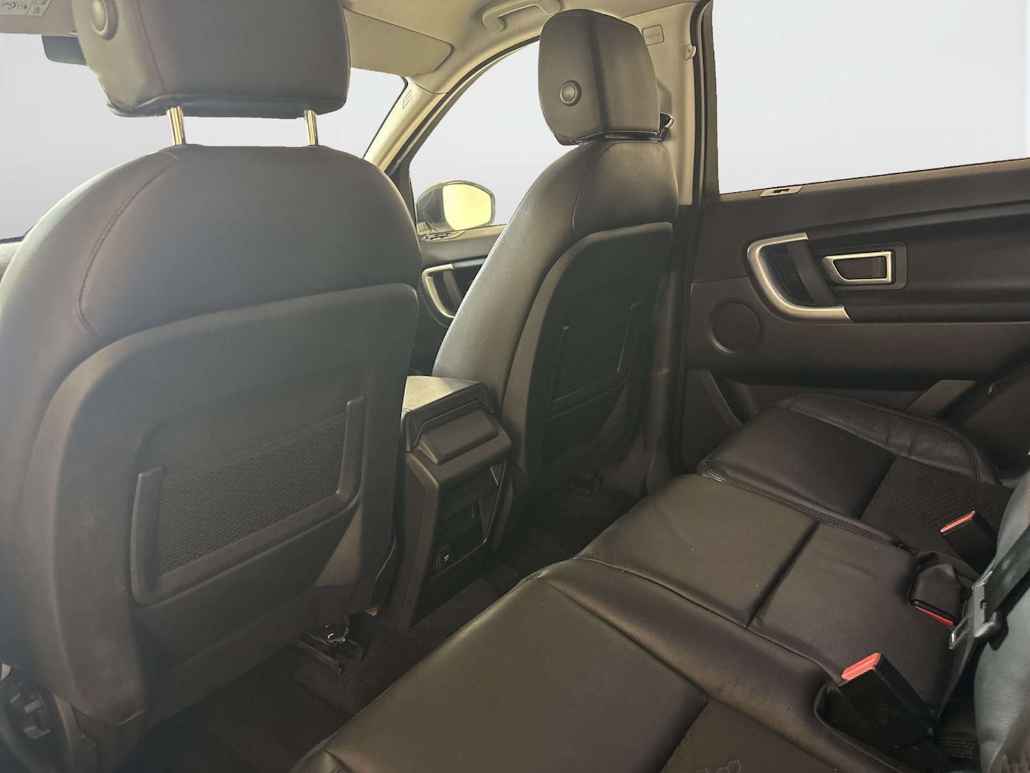 Used Land Rover Discovery Sport 2019 for sale - 77837301: Photo 14