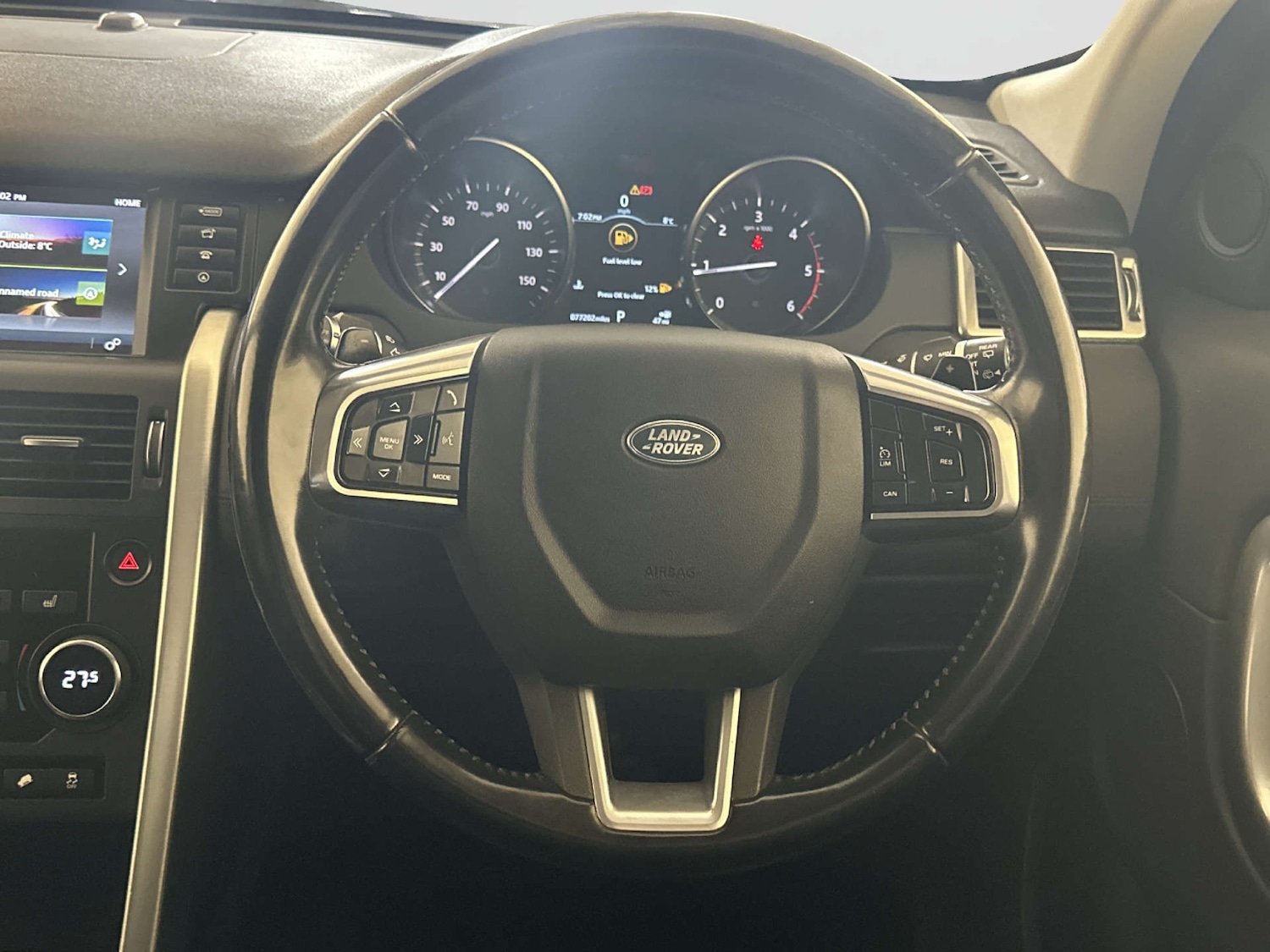 Used Land Rover Discovery Sport 2019 for sale - 77837301: Photo 17