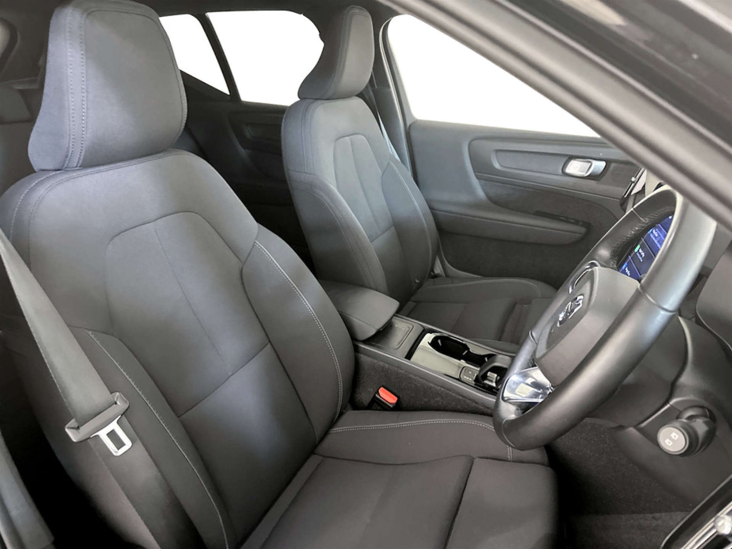 Used Volvo XC40 2022 for sale - 77409016: Photo 12