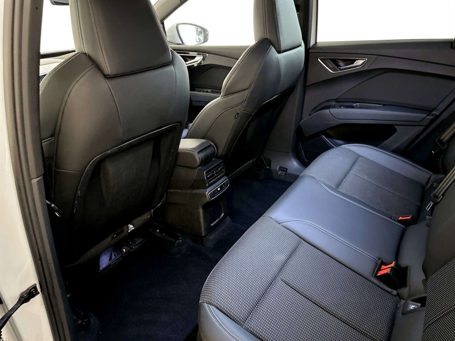 Used Audi Q4 e-tron 2022 for sale - 77342197: Photo 14