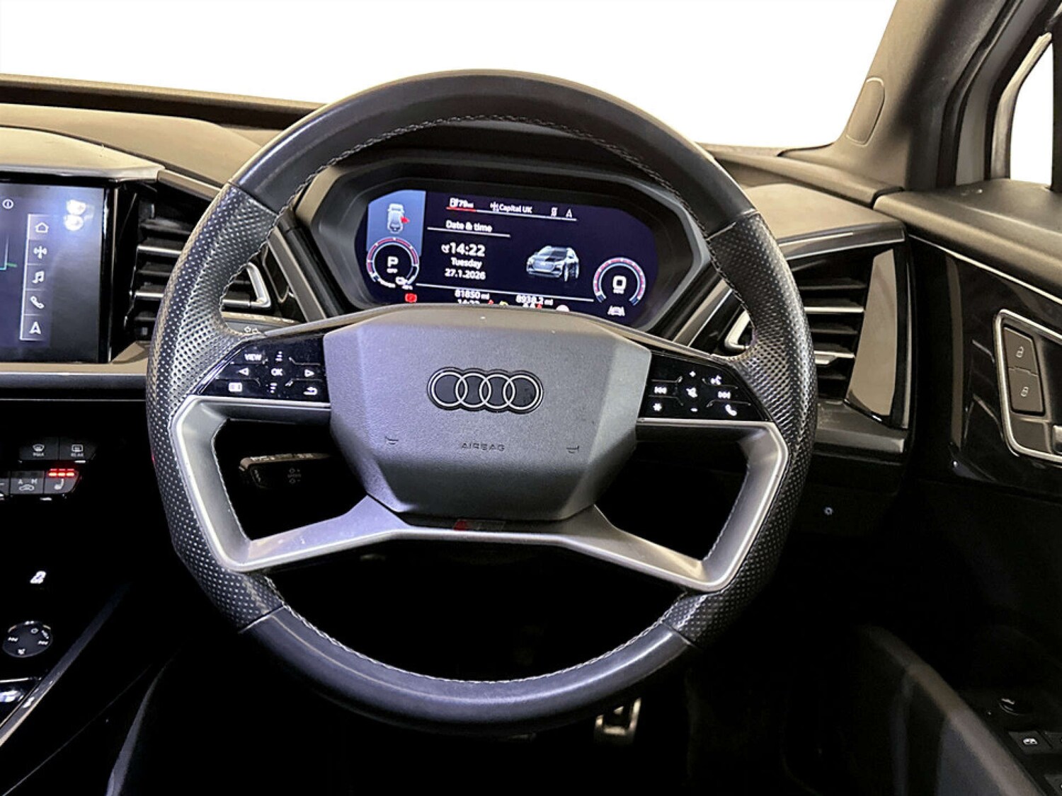 Used Audi Q4 e-tron 2022 for sale - 77342197: Photo 16