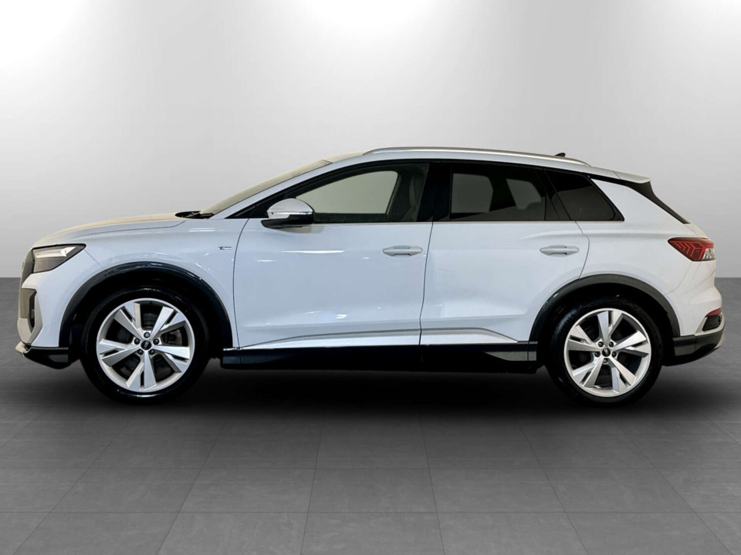 Used Audi Q4 e-tron 2022 for sale - 77342197: Photo 7