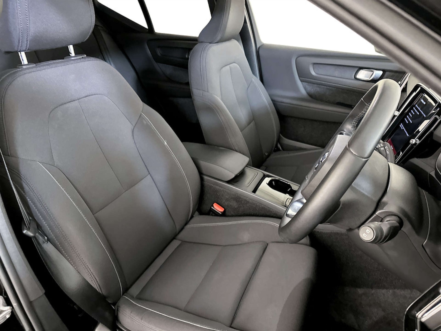 Used Volvo XC40 2022 for sale - 77422818: Photo 12