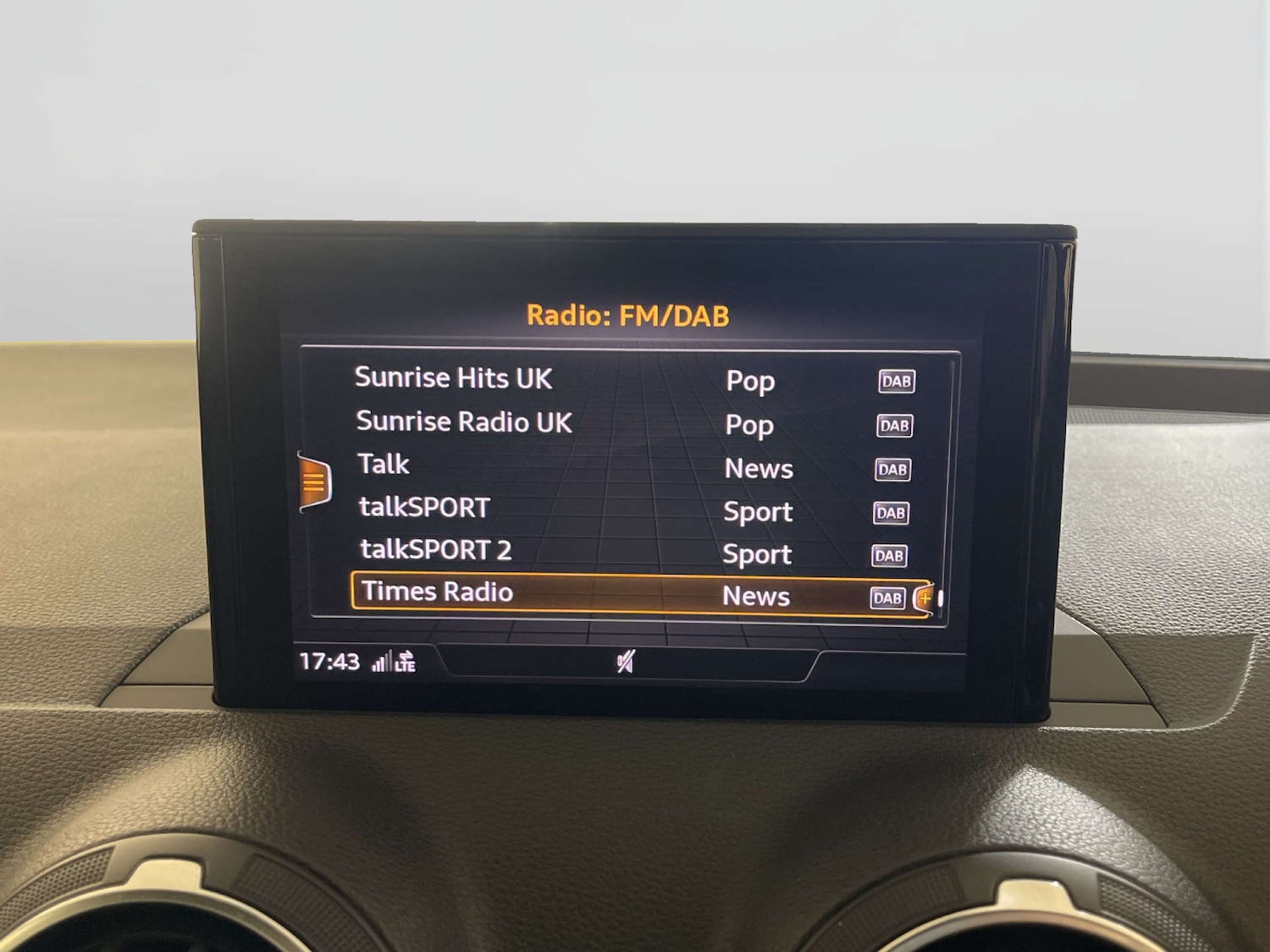 Used Audi Q2 2018 for sale - 78112477: Photo 21