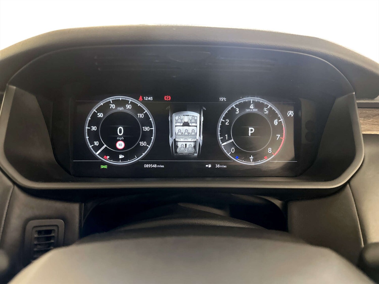 Used Land Rover Discovery 2018 for sale - 77590612: Photo 20