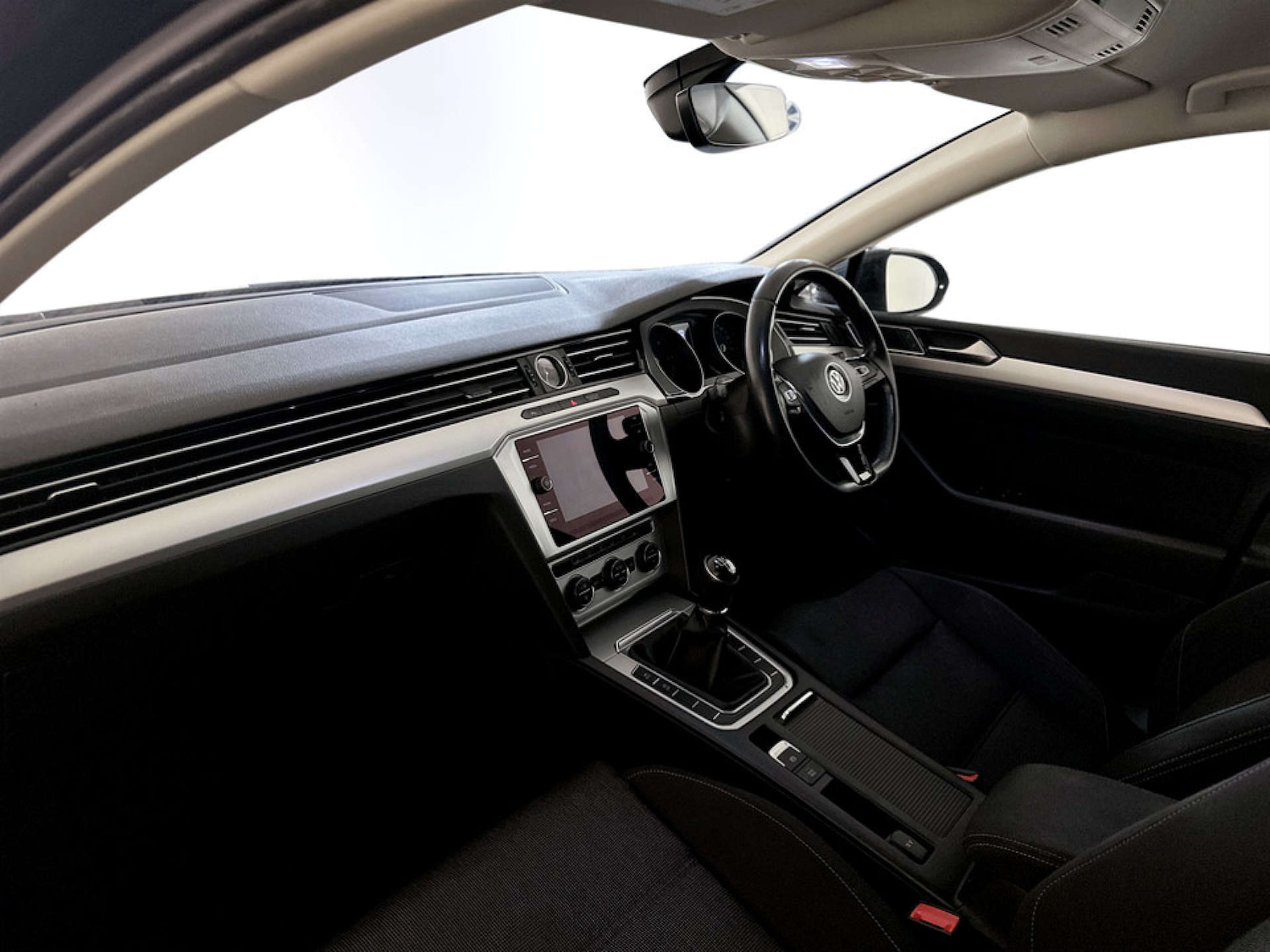 Used Volkswagen Passat 2018 for sale - 77195893: Photo 12