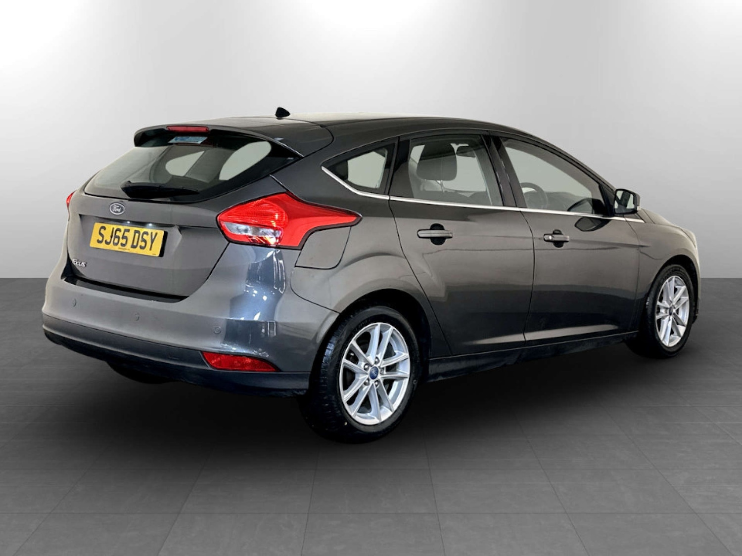 Used Ford Focus 2015 for sale - 77211735: Photo 10