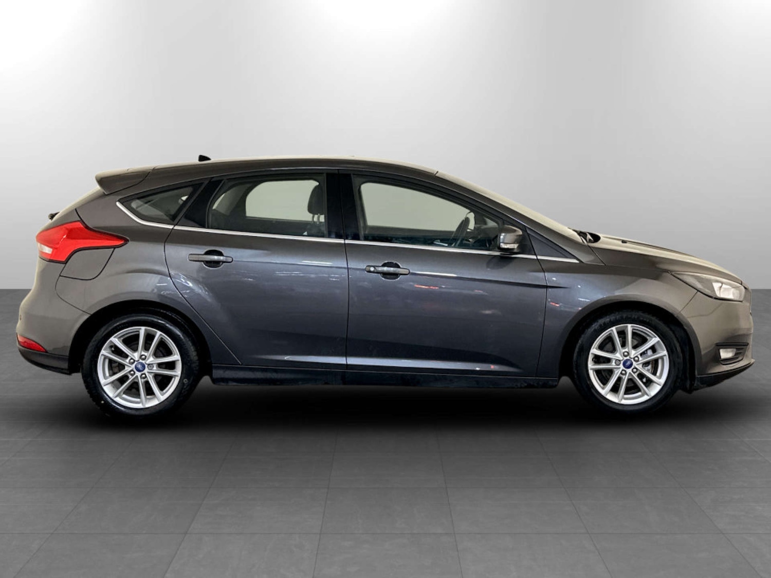 Used Ford Focus 2015 for sale - 77211735: Photo 11