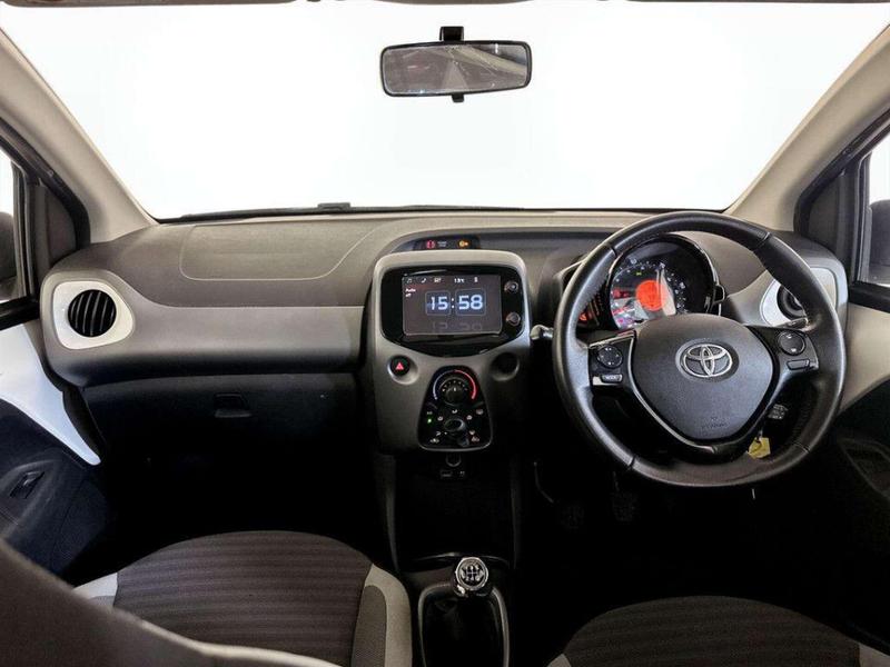 Used Toyota AYGO 2018 for sale - 76826120: Photo 3