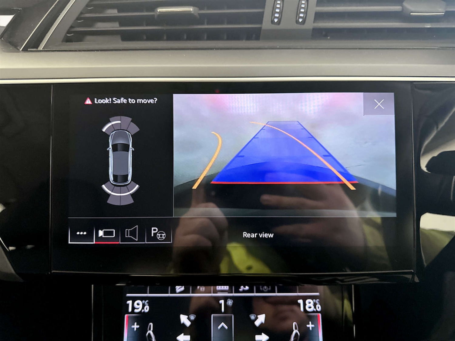 Used Audi e-tron 2021 for sale - 77688257: Photo 20