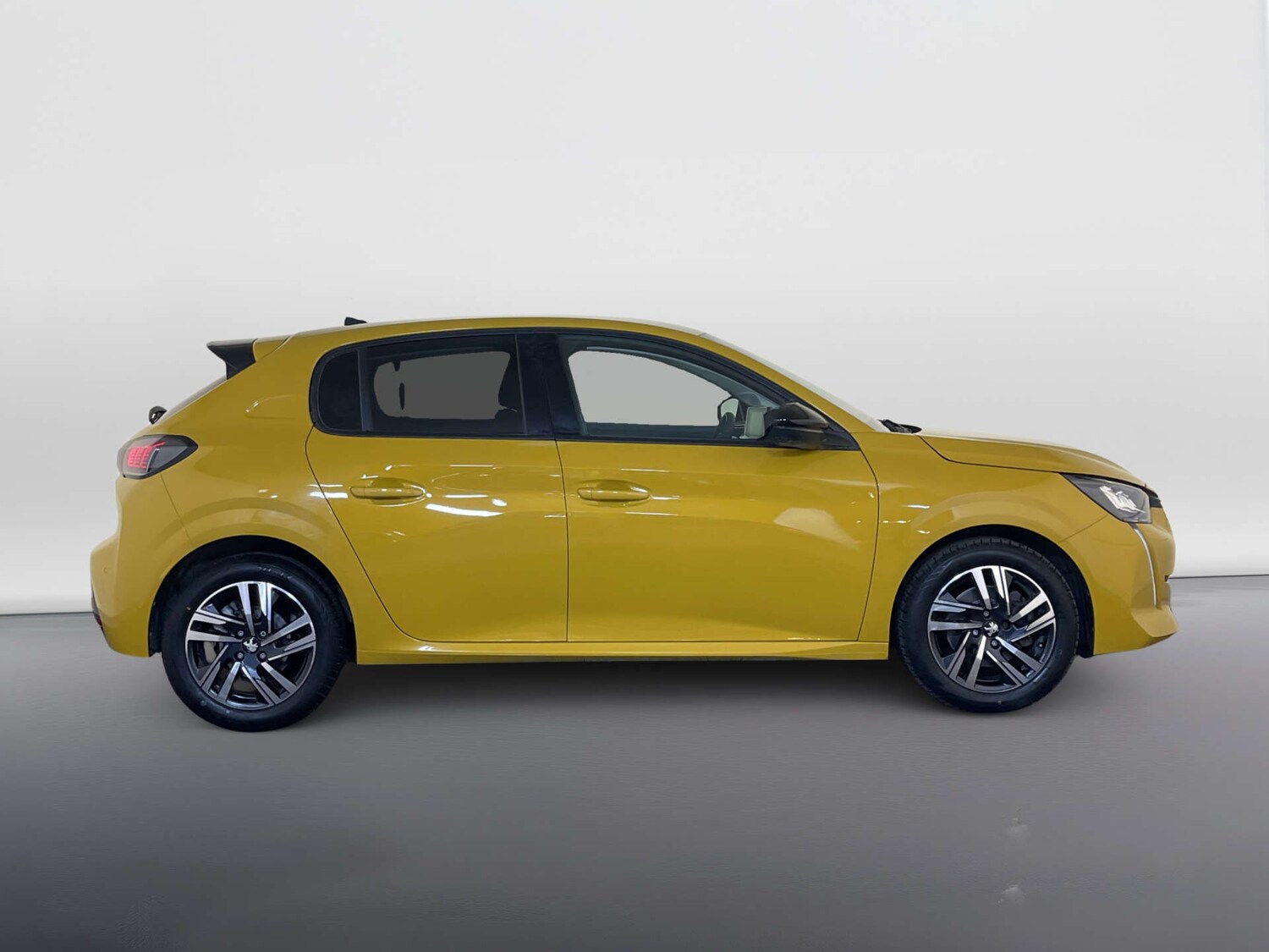 Used Peugeot 208 2023 for sale - 77933990: Photo 11