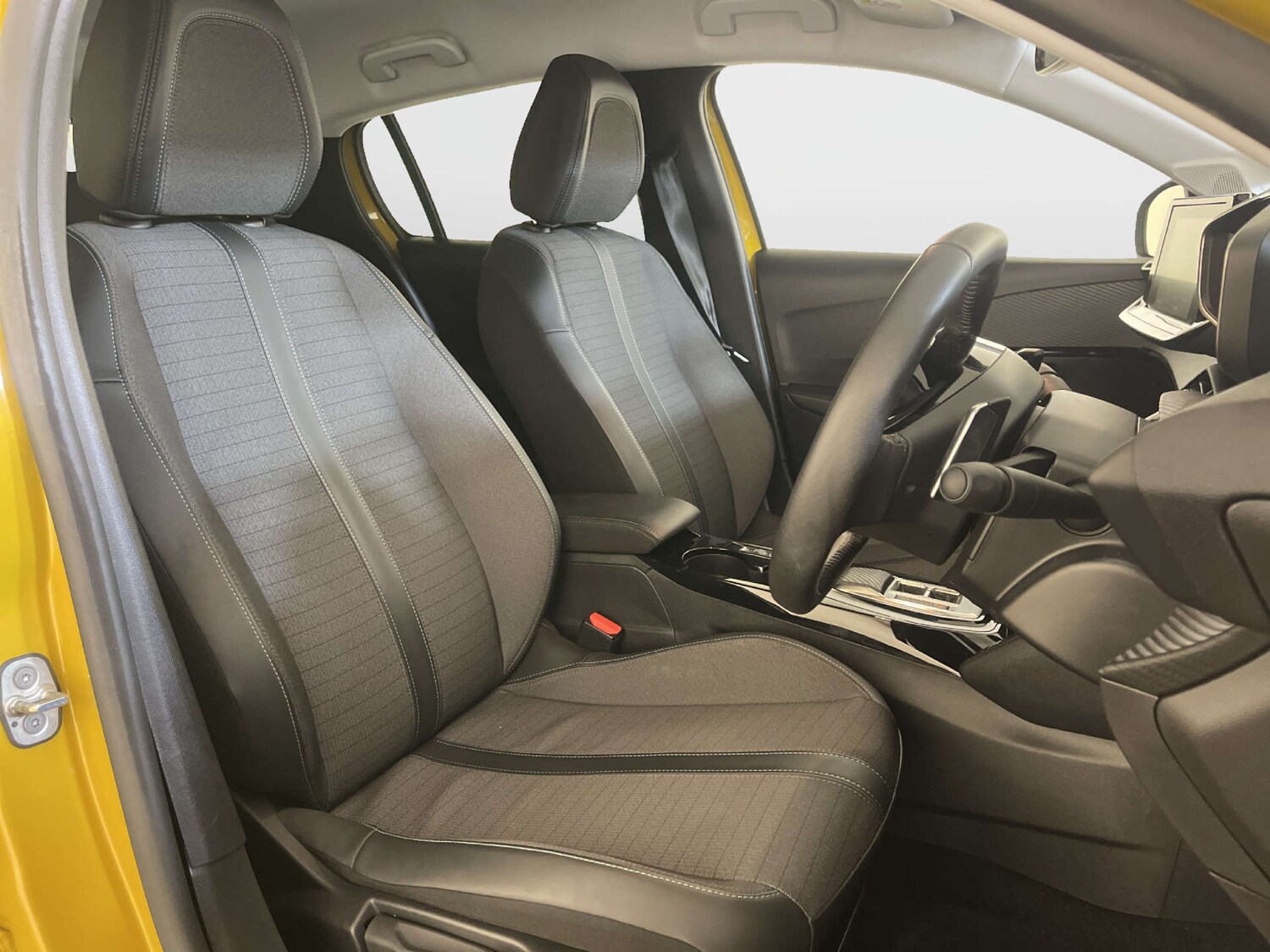 Used Peugeot 208 2023 for sale - 77933990: Photo 13