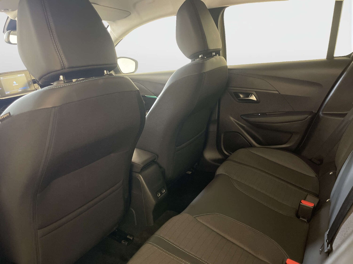 Used Peugeot 208 2023 for sale - 77933990: Photo 14