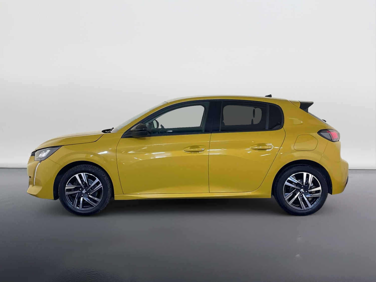 Used Peugeot 208 2023 for sale - 77933990: Photo 7