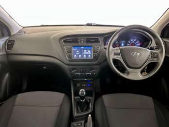 Used Hyundai i20 2019 for sale - 74717652: Photo