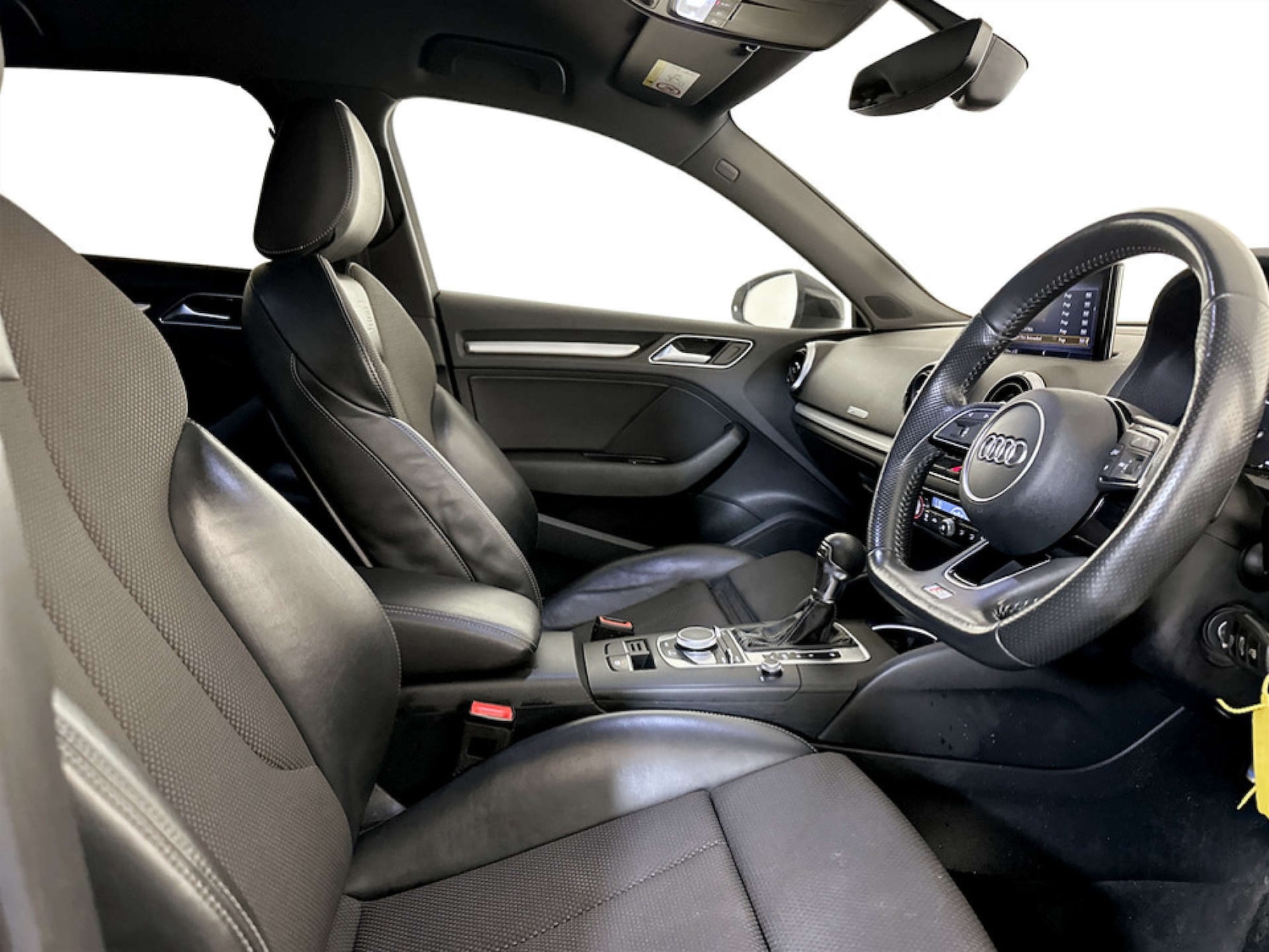 Used Audi A3 2017 for sale - 77383402: Photo 13