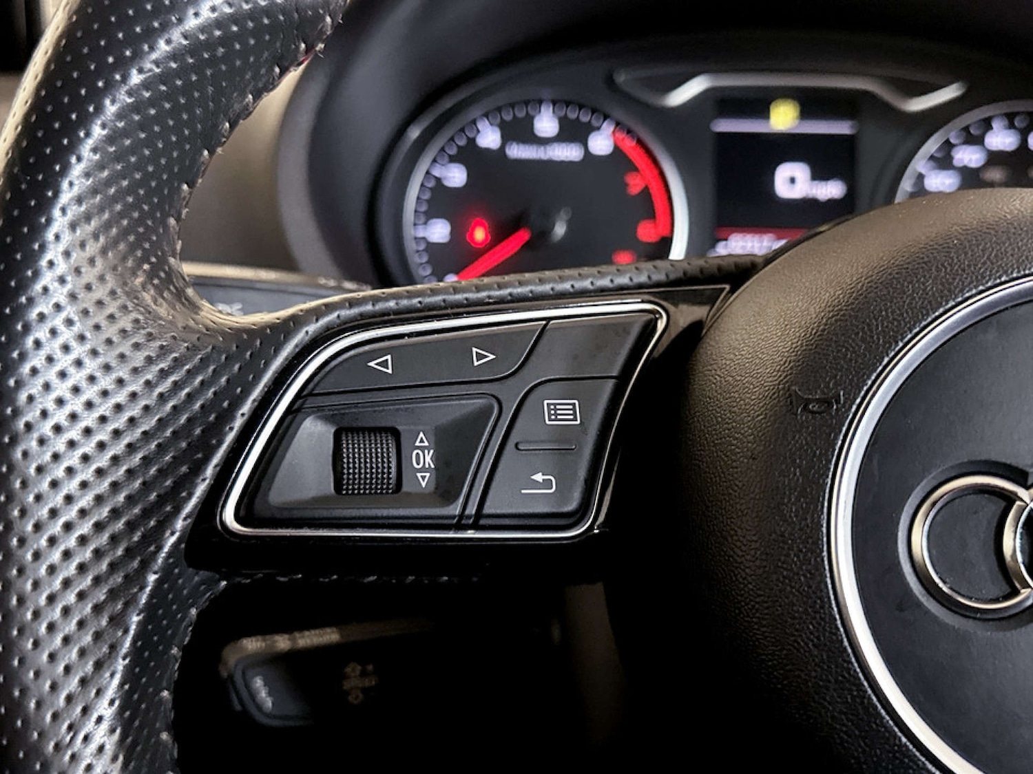 Used Audi A3 2017 for sale - 77383402: Photo 18