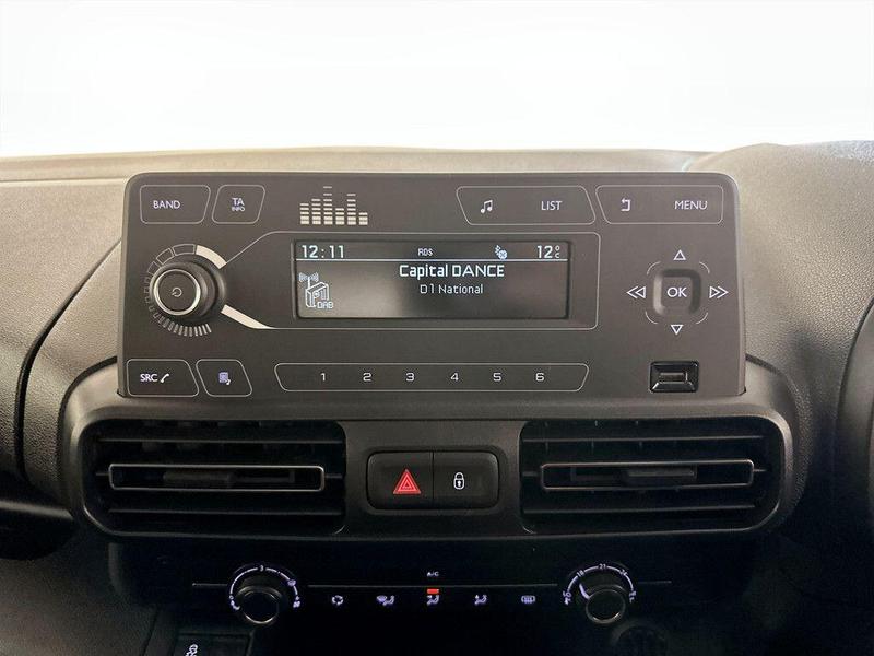 Used Vauxhall Combo Life 2022 for sale - 76412163: Photo 21