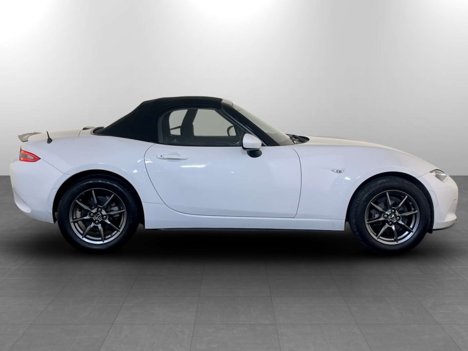 Used Mazda MX-5 2019 for sale - 77185161: Photo 11
