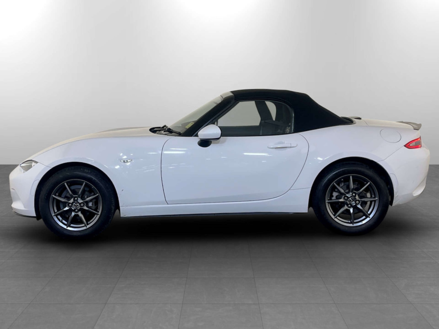 Used Mazda MX-5 2019 for sale - 77185161: Photo 7