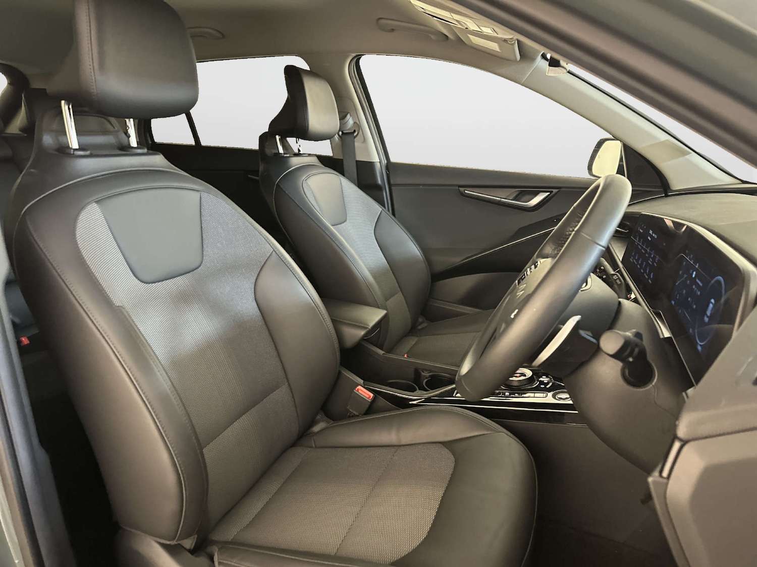 Used Kia Niro 2023 for sale - 78030908: Photo 13