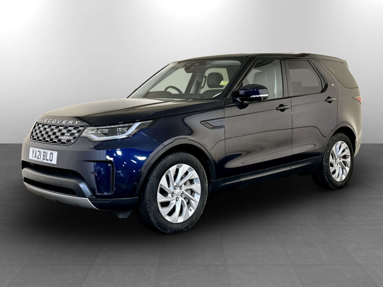Used Land Rover Discovery 2021 for sale - 78066692: Photo 6
