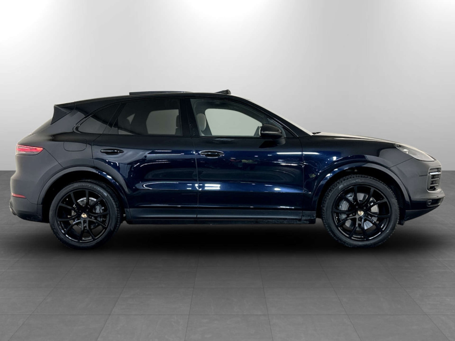 Used Porsche Cayenne 2019 for sale - 77535190: Photo 11