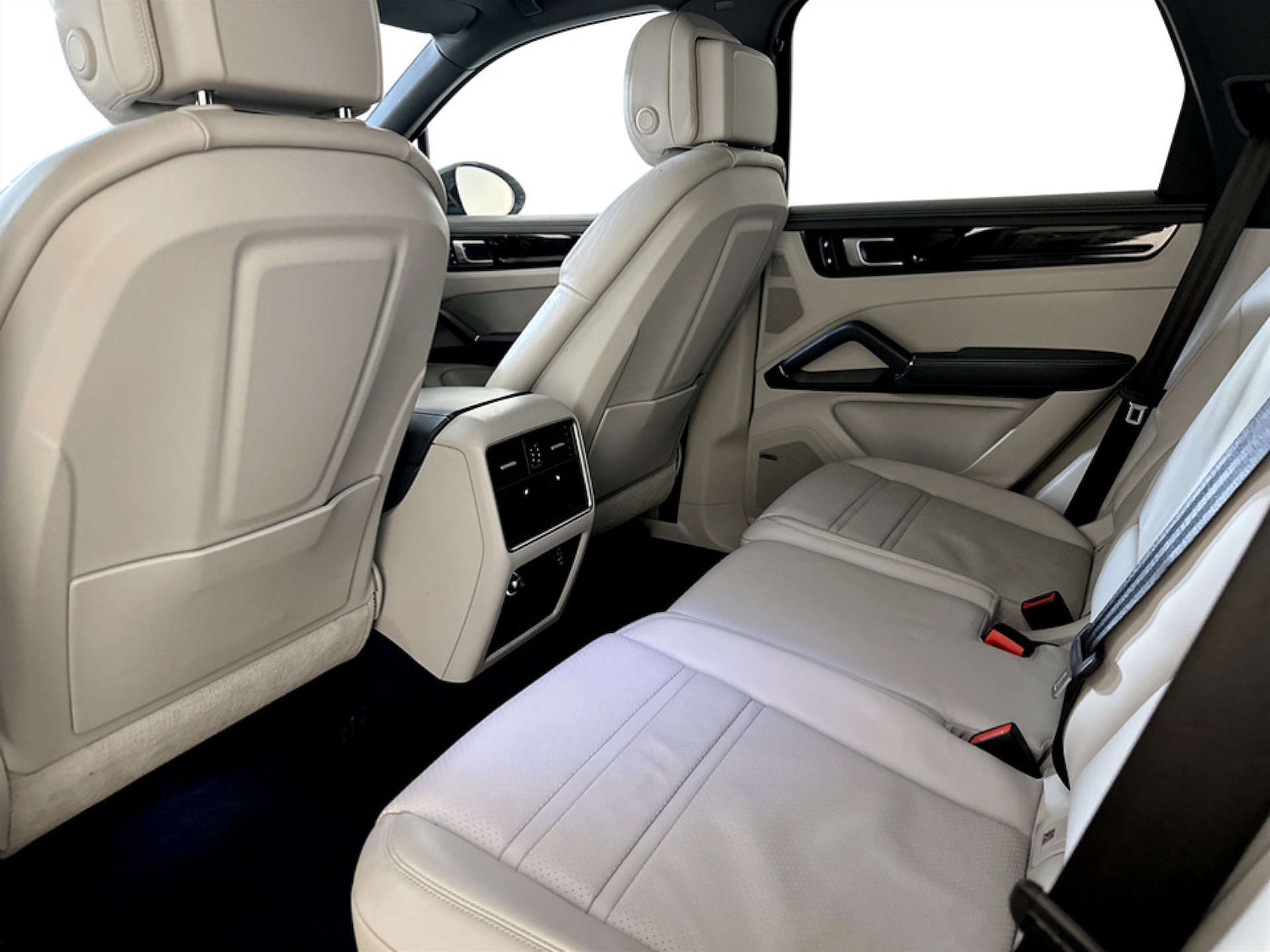 Used Porsche Cayenne 2019 for sale - 77535190: Photo 14