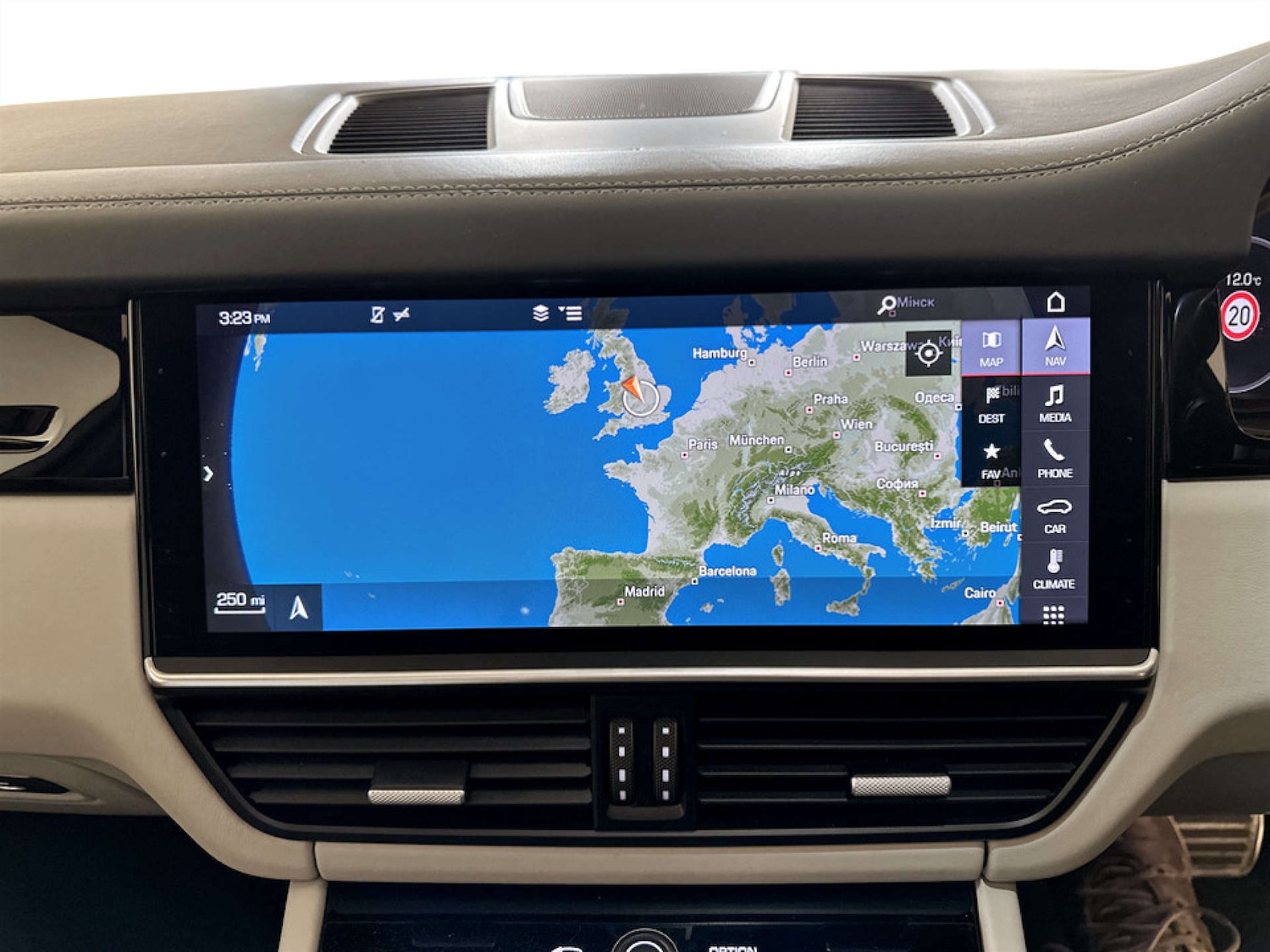 Used Porsche Cayenne 2019 for sale - 77535190: Photo 21