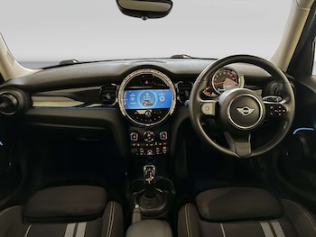 Used MINI Hatch 2022 for sale - 78975531: Photo