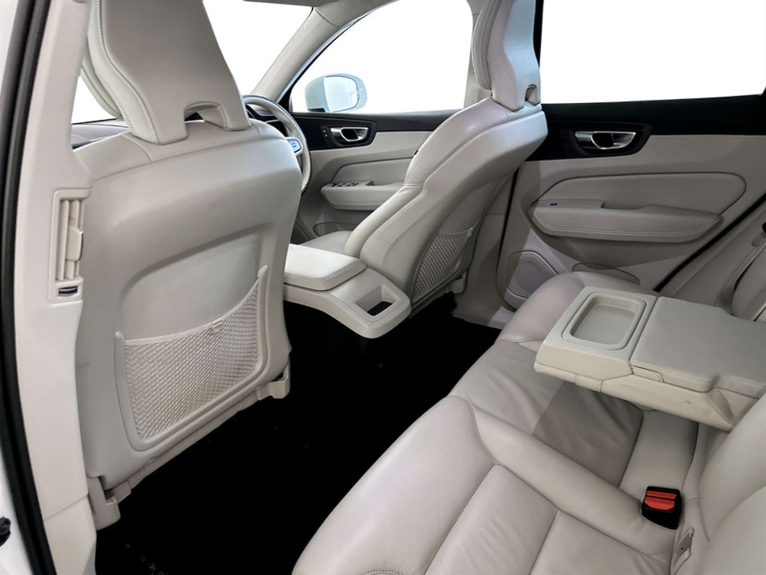 Used Volvo XC60 2018 for sale - 77523111: Photo 14