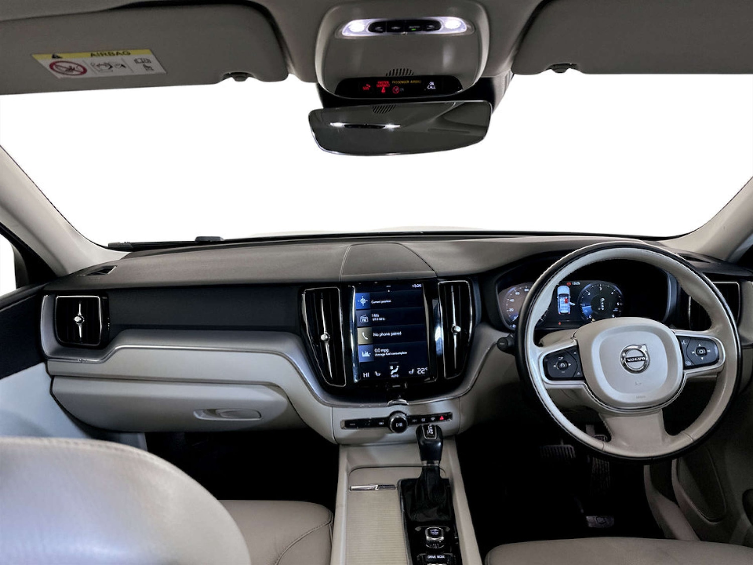 Used Volvo XC60 2018 for sale - 77523111: Photo 3