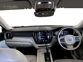 Used Volvo XC60 2018 for sale - 77523111: Photo