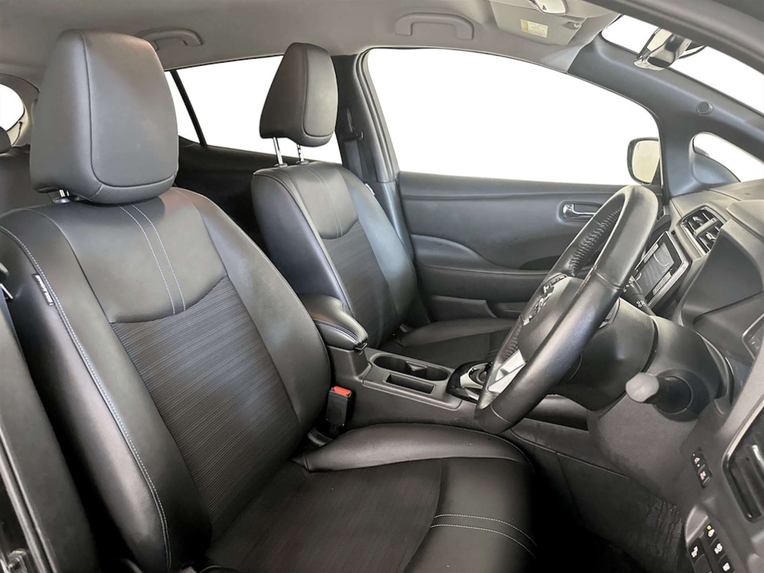 Used Nissan Leaf 2021 for sale - 77782053: Photo 13