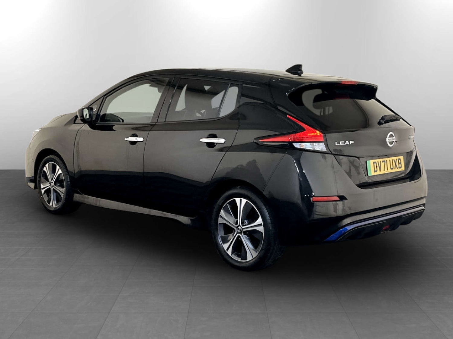 Used Nissan Leaf 2021 for sale - 77782053: Photo 8