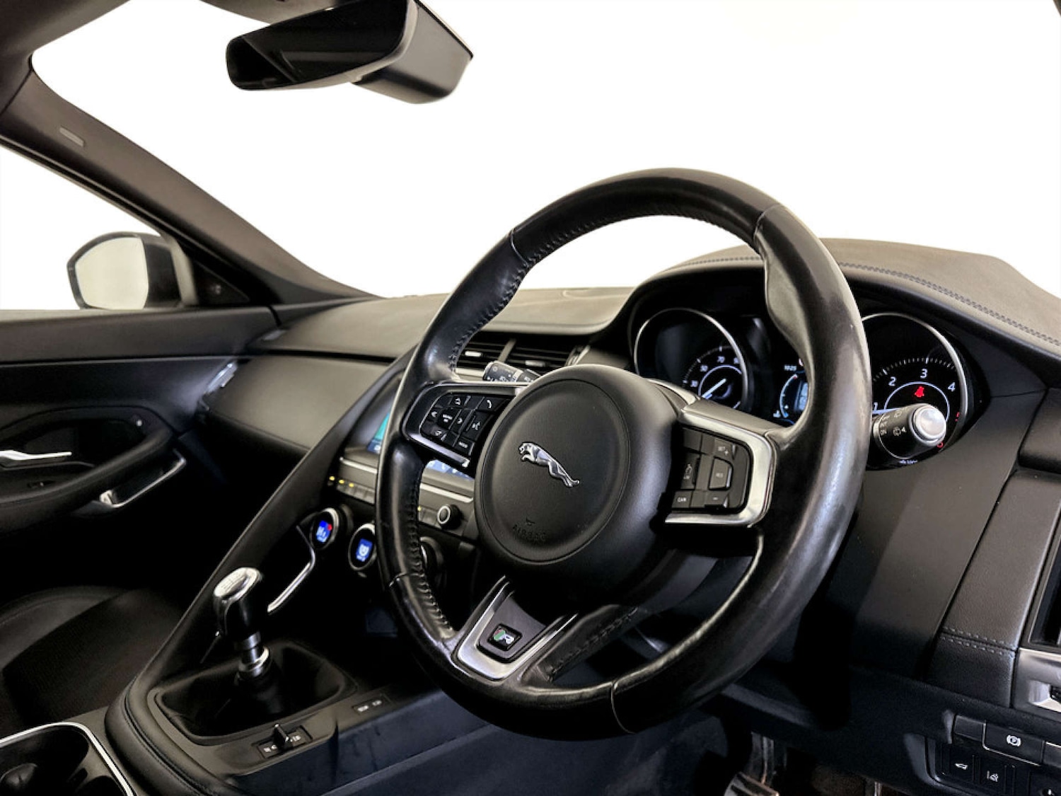 Used Jaguar E-Pace 2018 for sale - 77185040: Photo 16