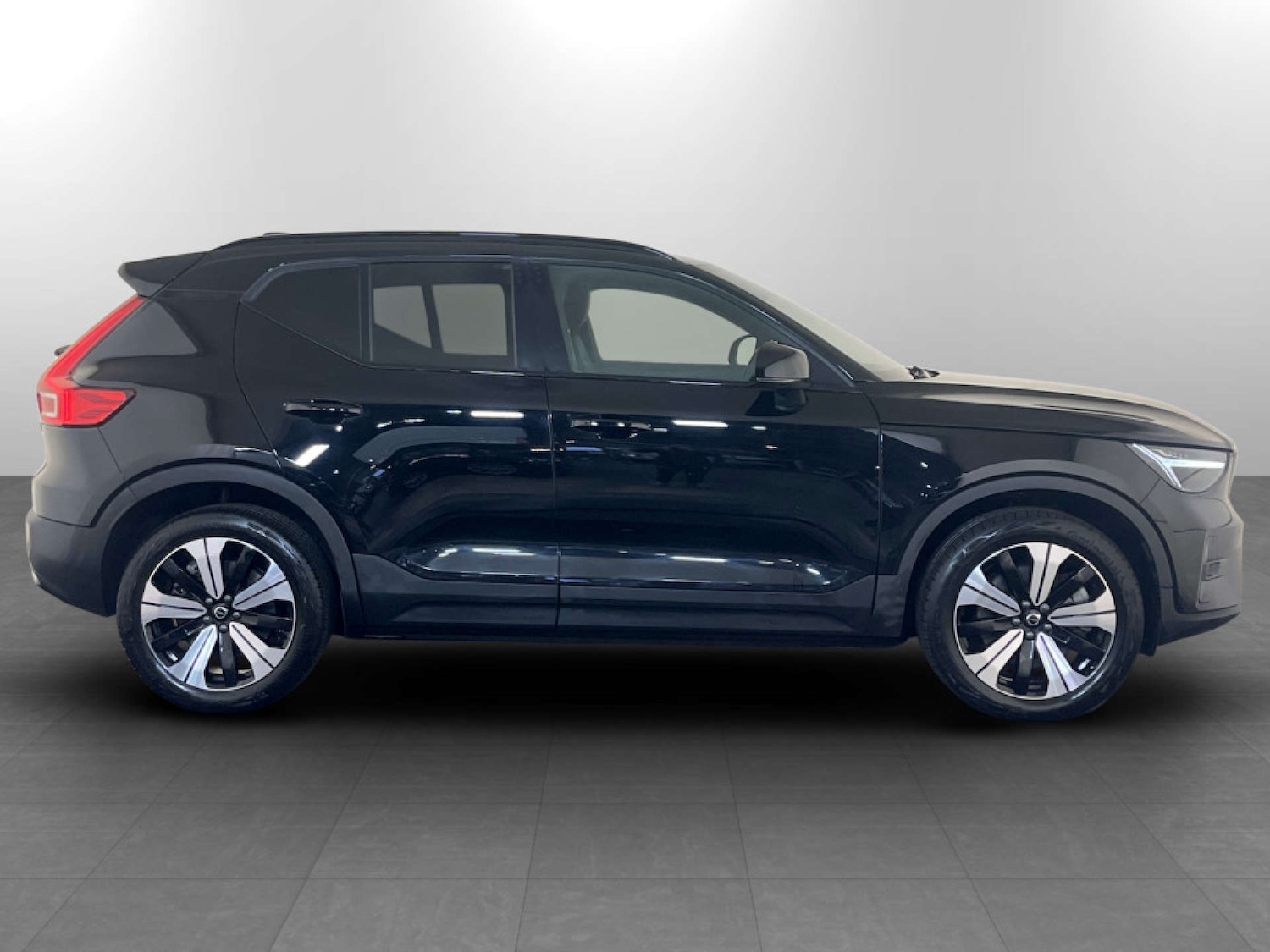 Used Volvo XC40 2022 for sale - 77535171: Photo 10