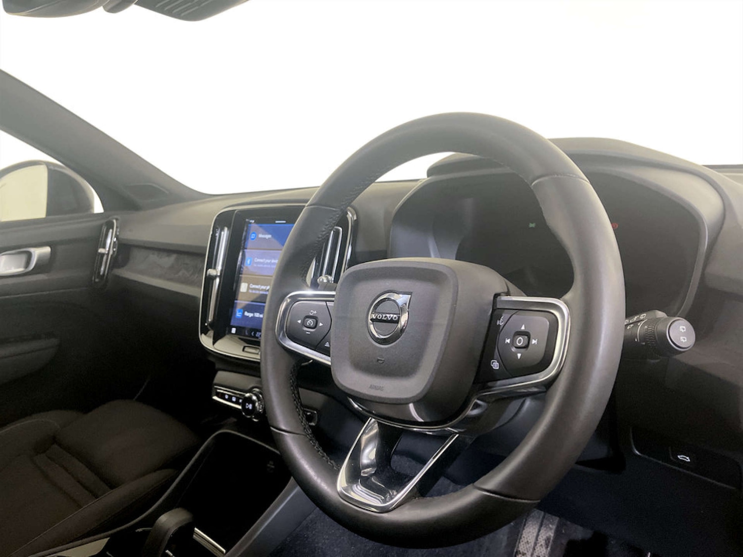 Used Volvo XC40 2022 for sale - 77535171: Photo 14