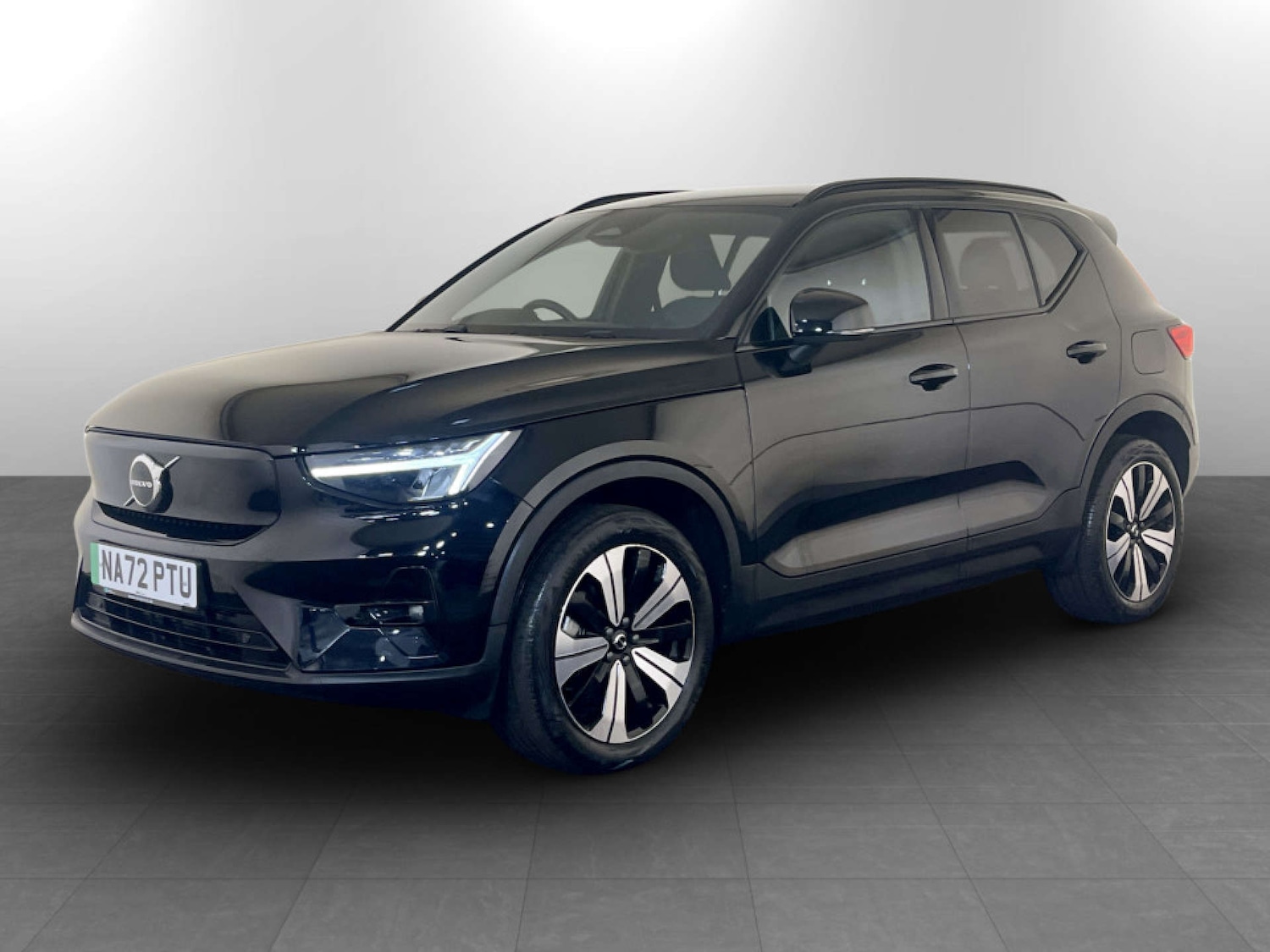 Used Volvo XC40 2022 for sale - 77535171: Photo 5