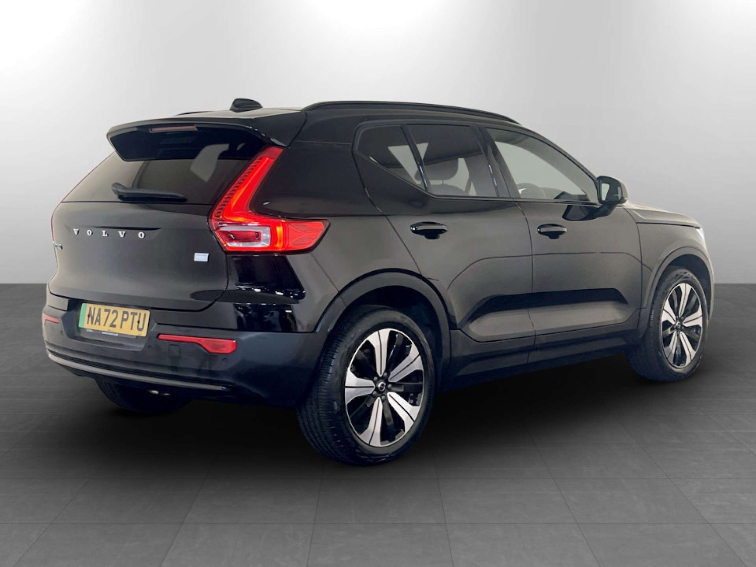 Used Volvo XC40 2022 for sale - 77535171: Photo 9