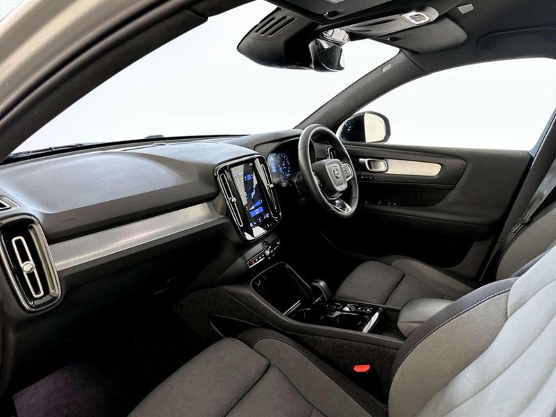 Used Volvo XC40 2022 for sale - 76908633: Photo 12