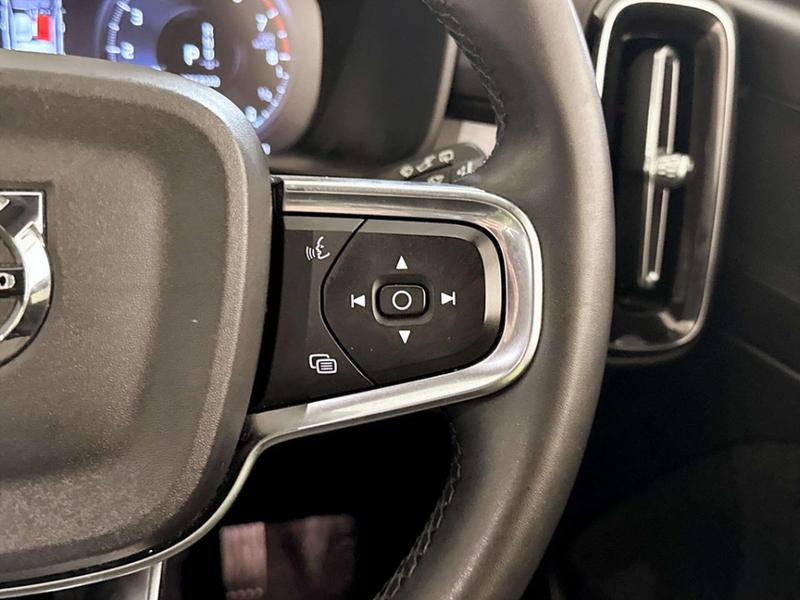 Used Volvo XC40 2022 for sale - 76908633: Photo 19