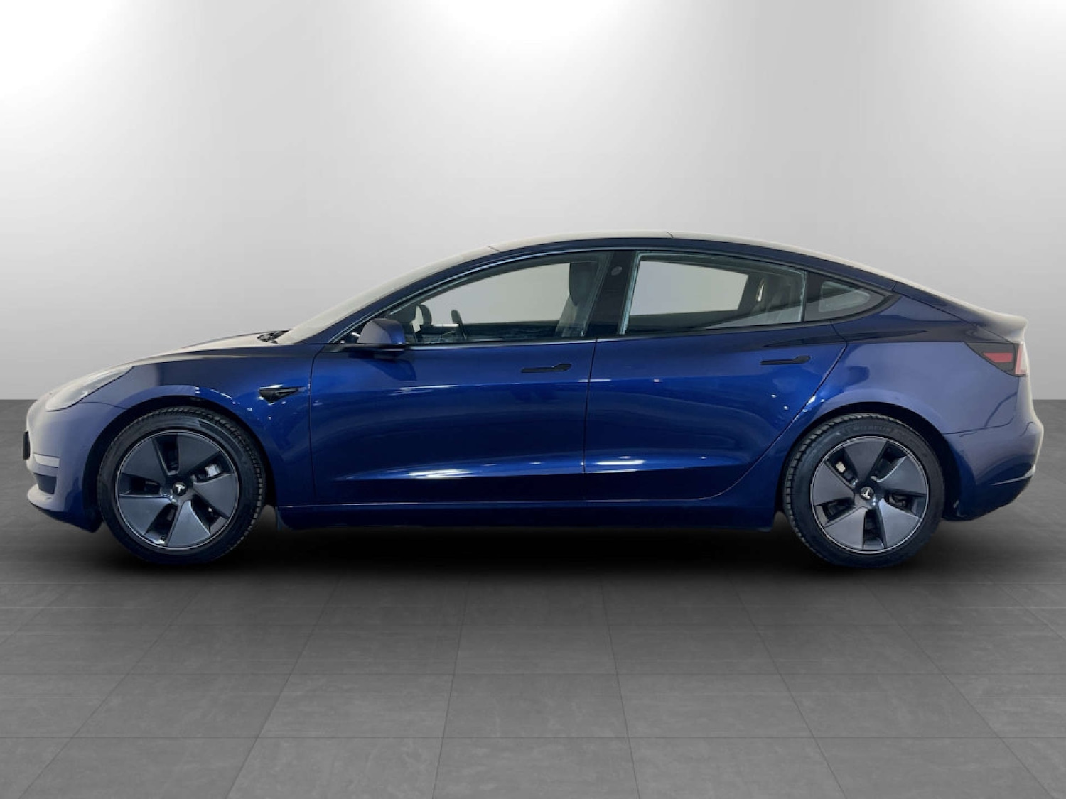 Used Tesla Model 3 2021 for sale - 77422815: Photo 6