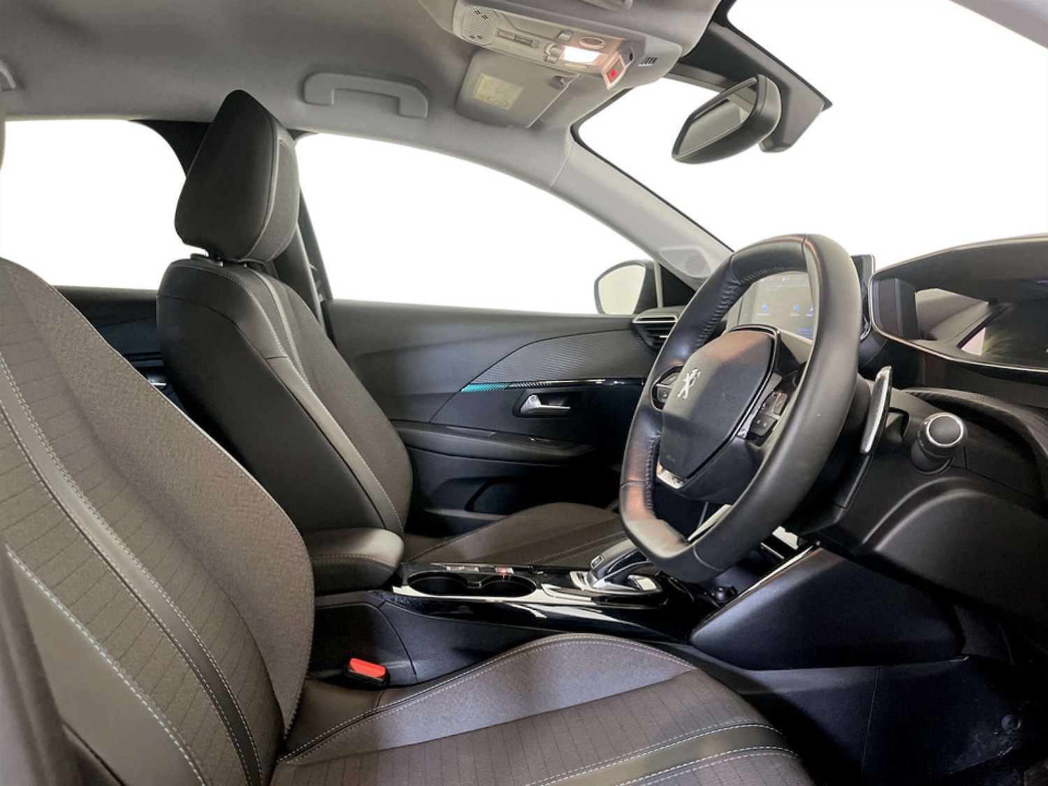 Used Peugeot 208 2021 for sale - 77342172: Photo 13