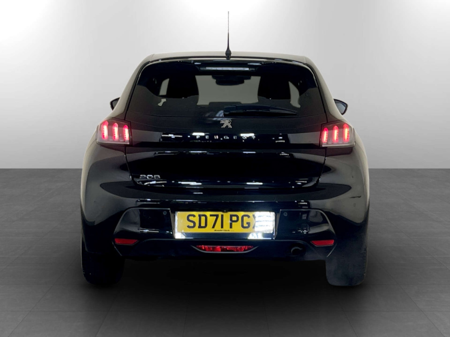 Used Peugeot 208 2021 for sale - 77342172: Photo 9