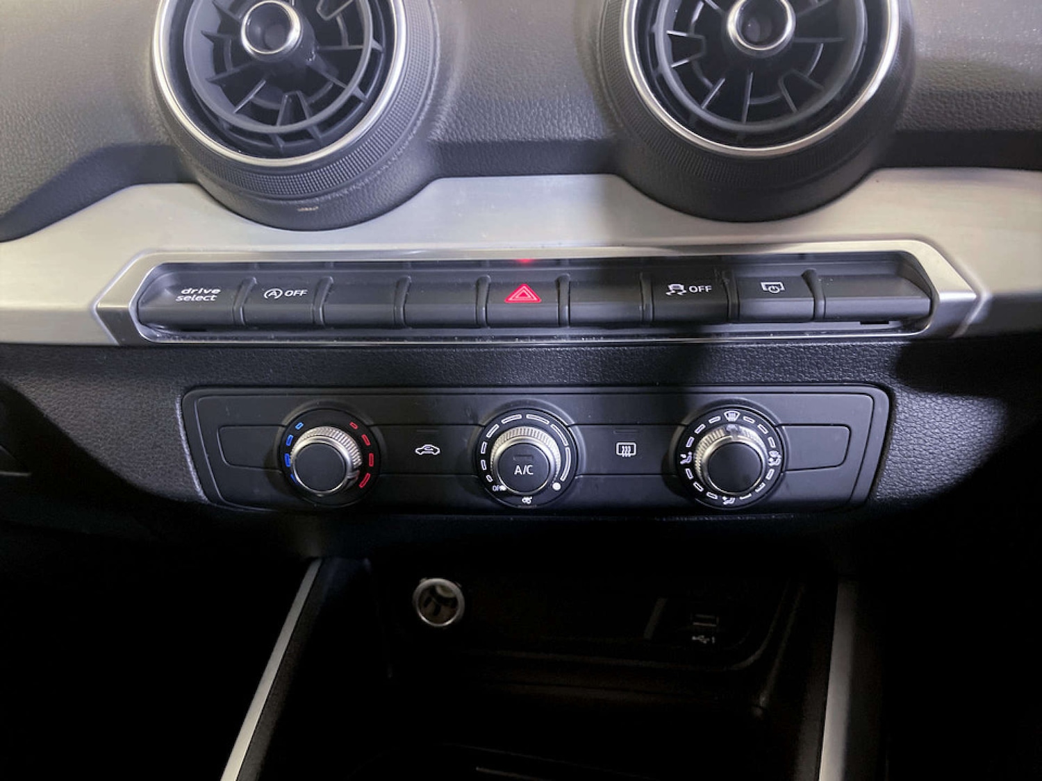 Used Audi Q2 2020 for sale - 77185218: Photo 24